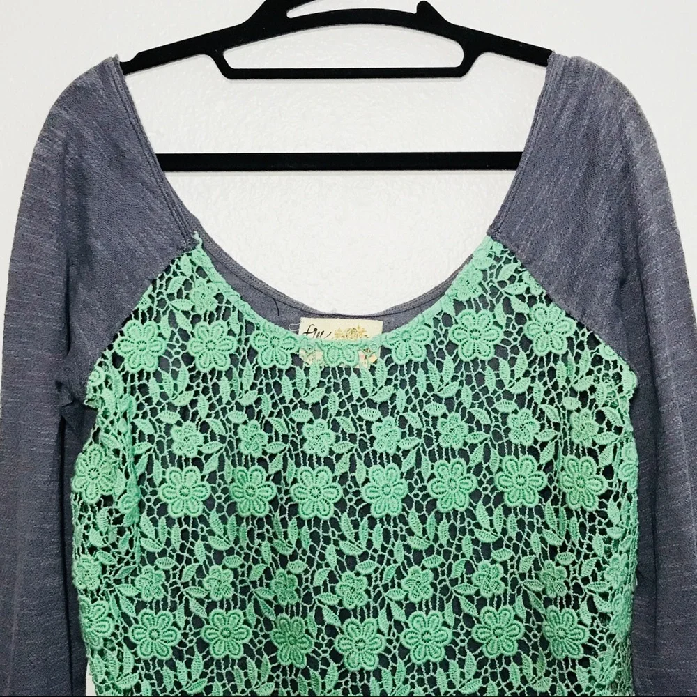 | Free People | Floral Crochet Lace Front Top Boho